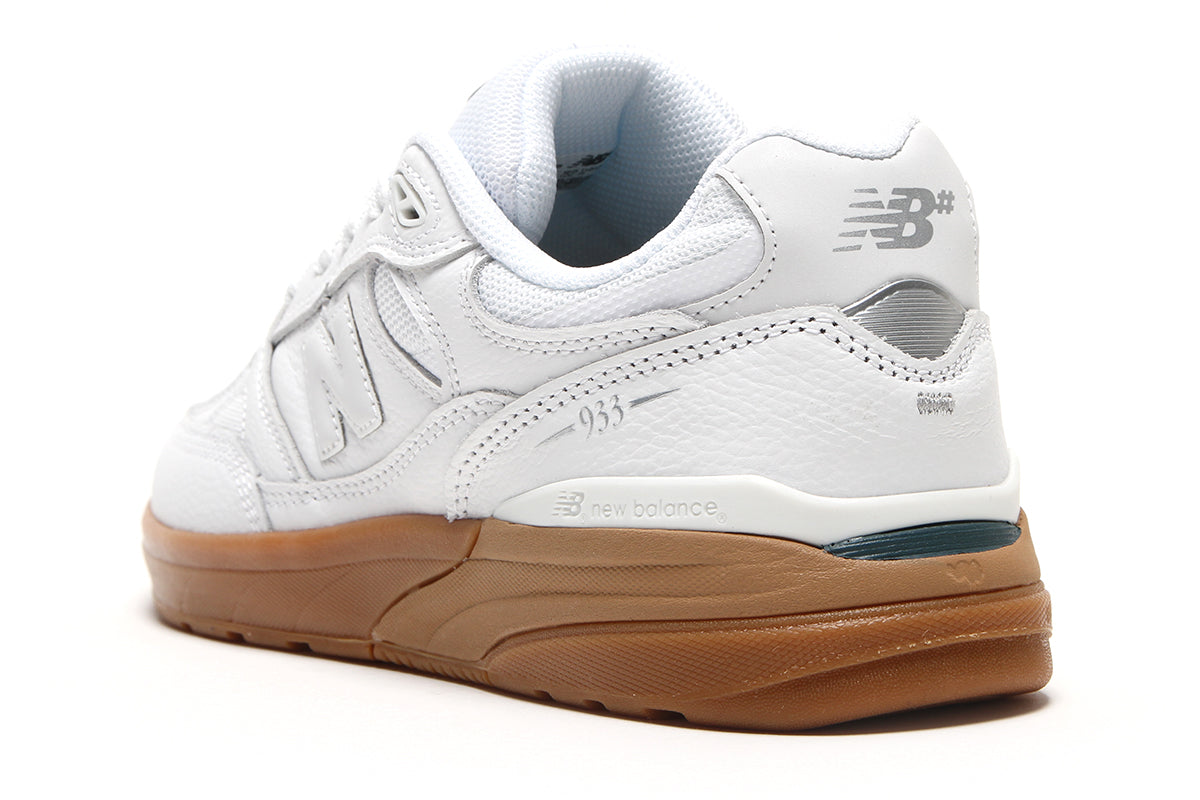 933 - Standard & Wide