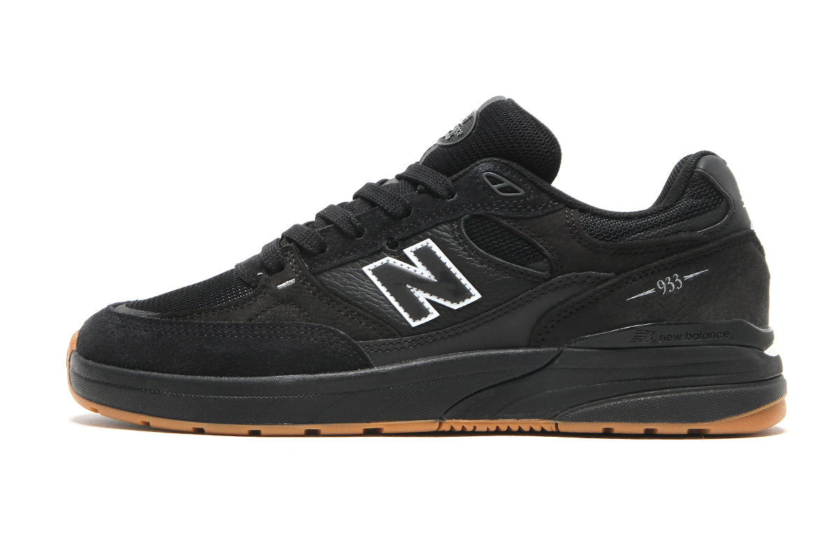 933 - Standard & Wide