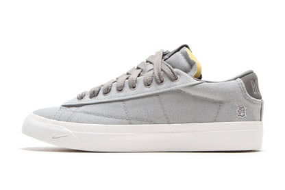 Blazer Low x Devin Booker