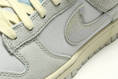 Dunk Low Retro SE