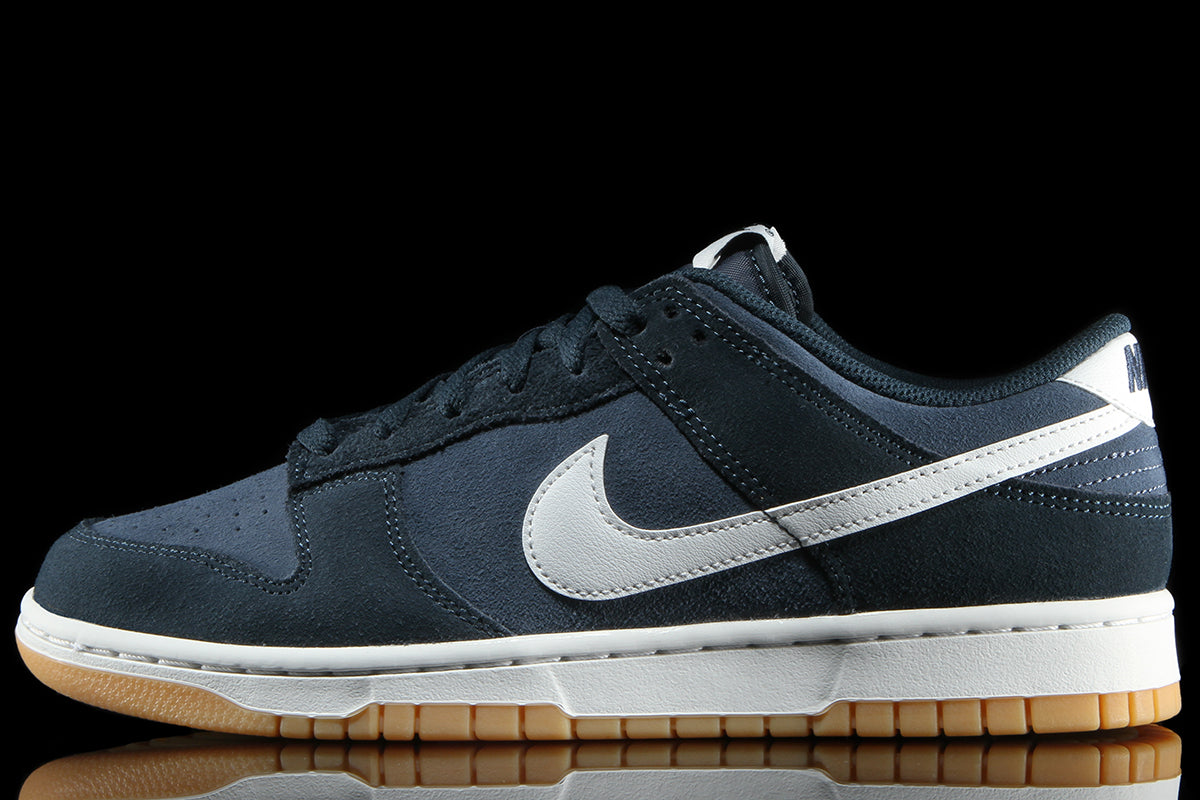 Dunk Low Retro SE