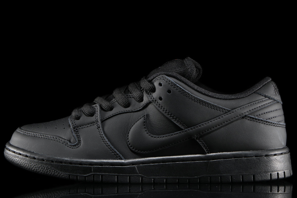 Dunk Low Pro
