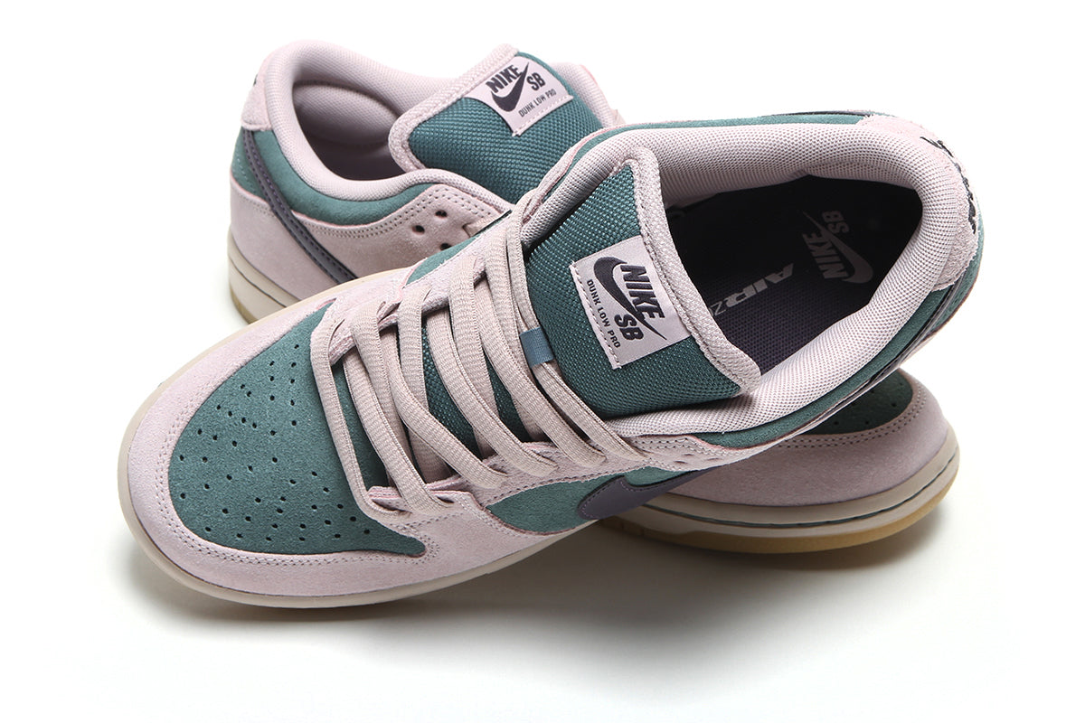 Dunk Low Pro