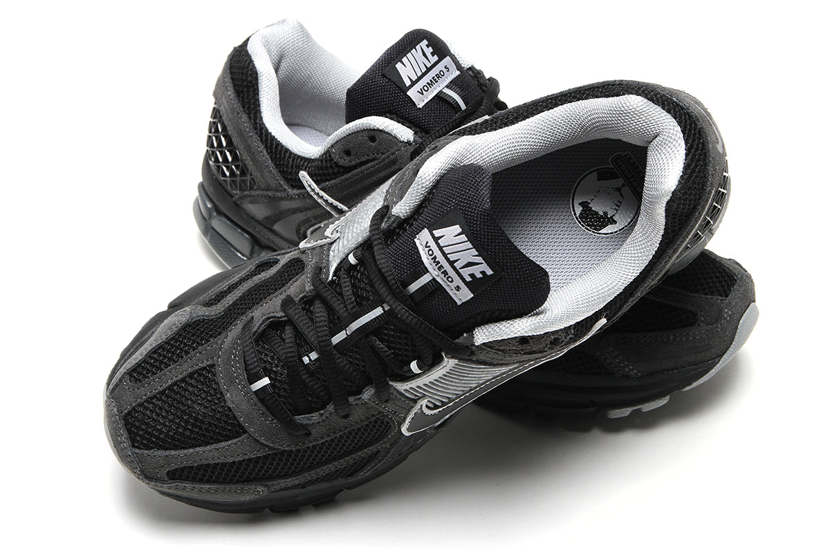 Zoom Vomero 5
