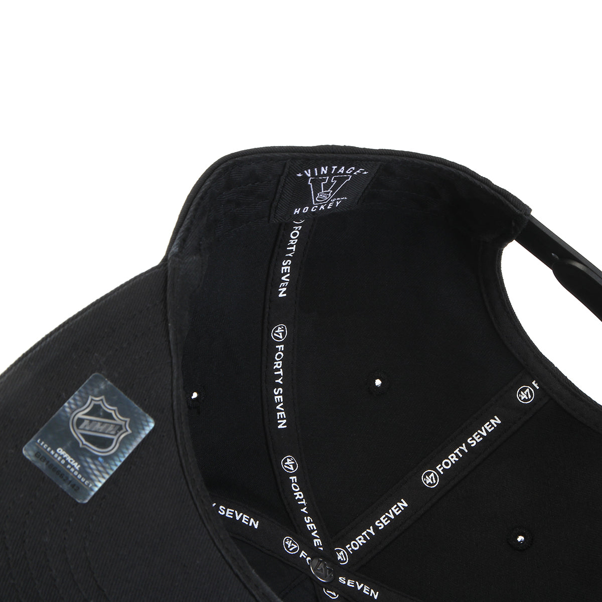 '47 for the Detroit Red Wings Captain RL Snapback