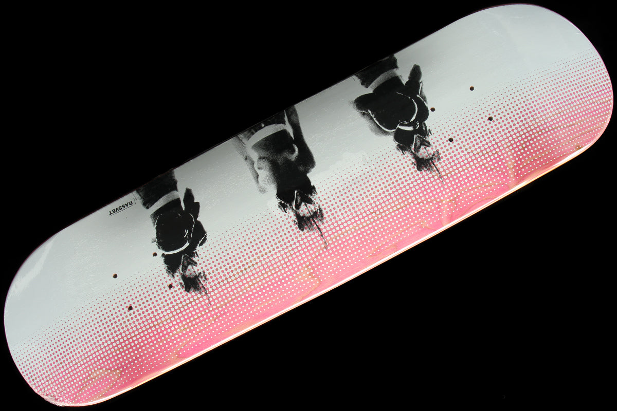 Undefeated Deck 8.5"