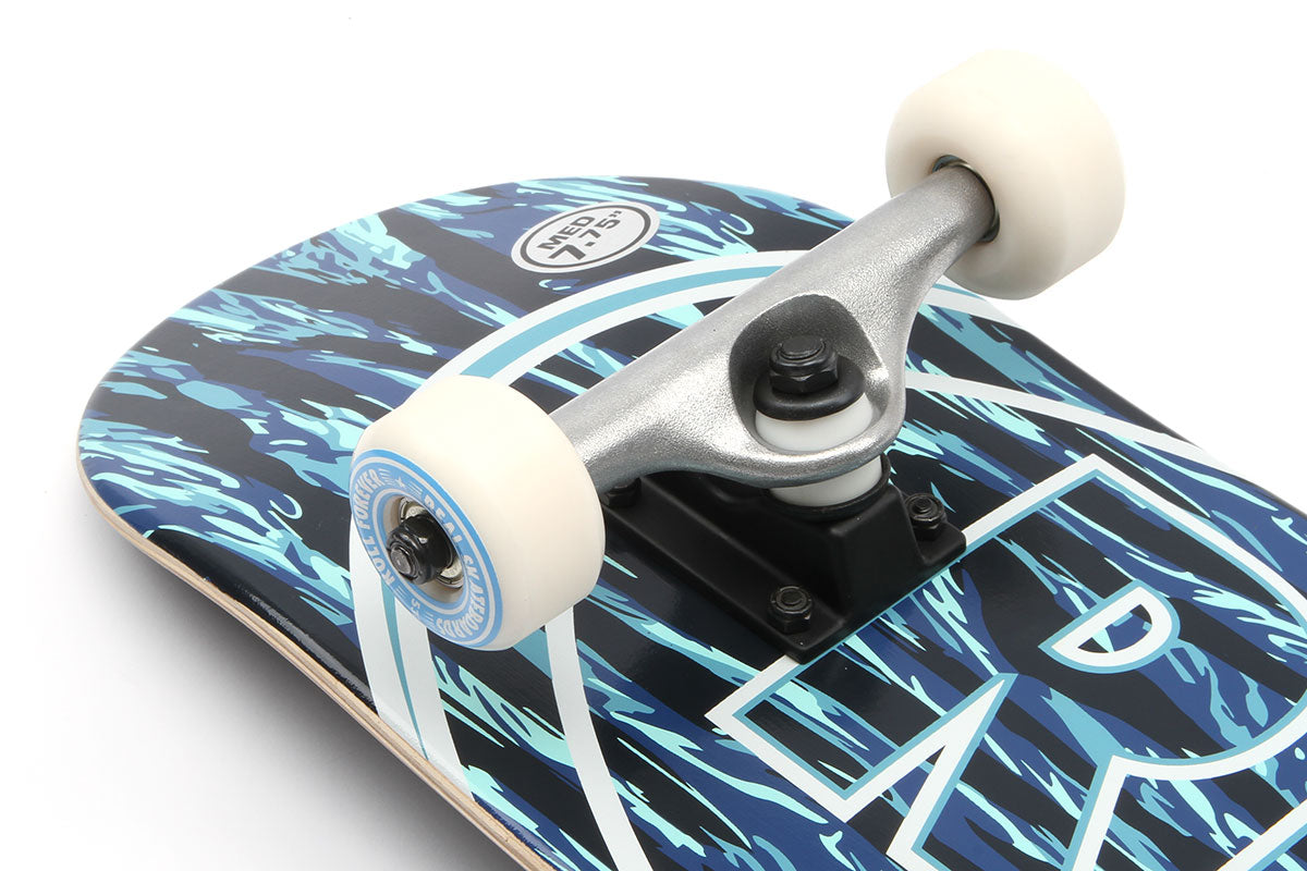 Stealth Ovals Blue Complete 7.75"