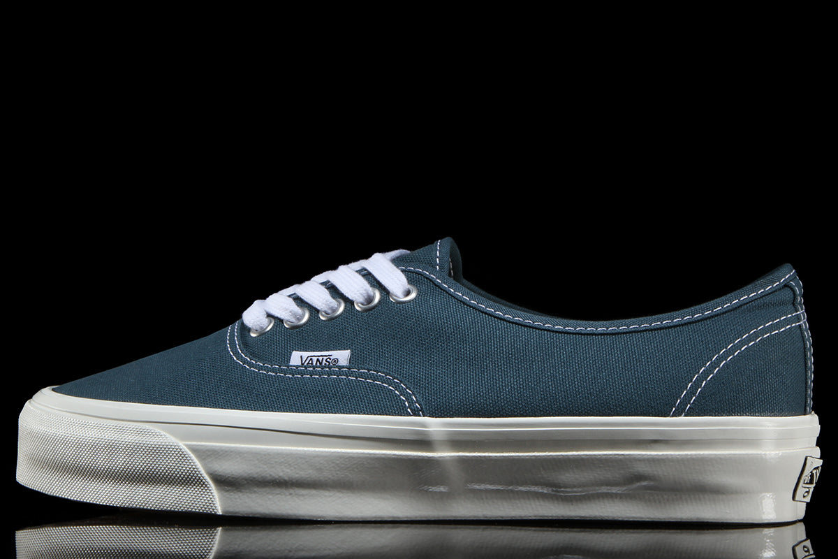 LX Authentic 44