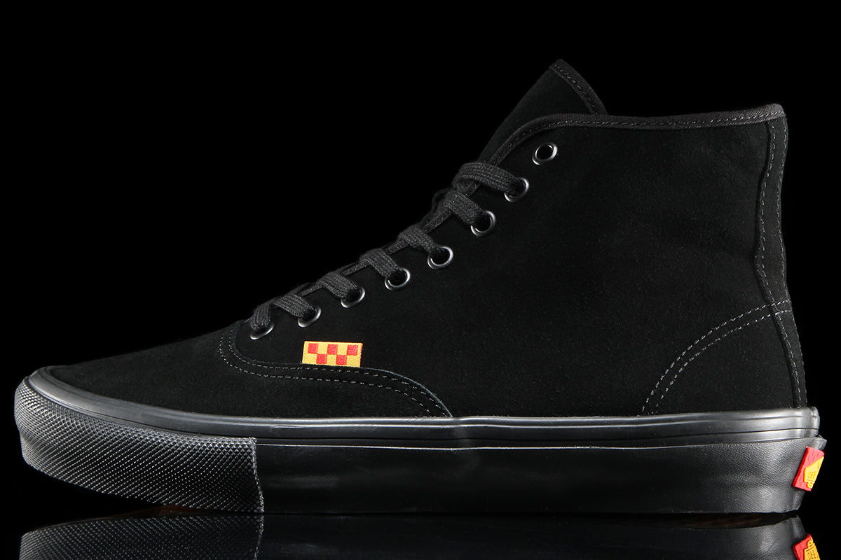 Skate Authentic High VCU x AA