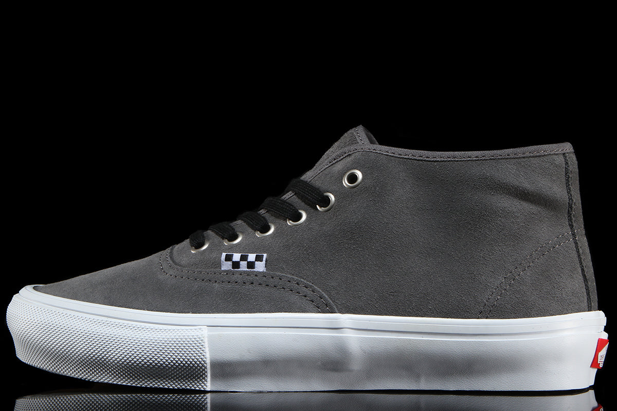 Skate Authentic Mid