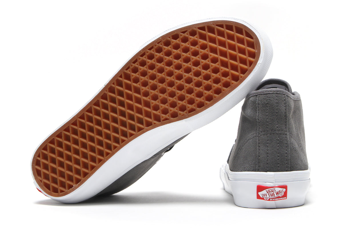 Skate Authentic Mid