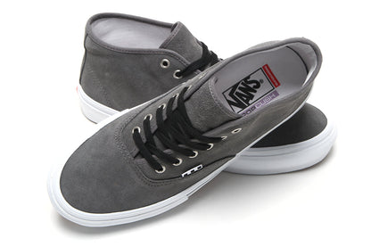 Skate Authentic Mid