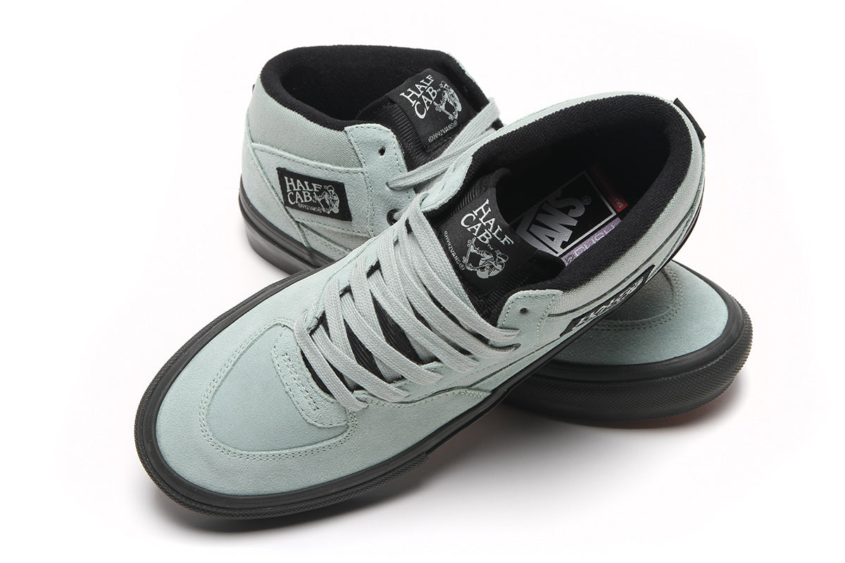 Skate Half Cab