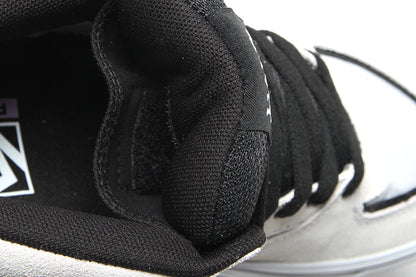 Skate Half Cab Wafflecup