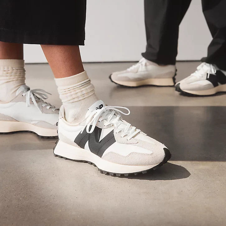New Balance Women's 327 Shoes - Sea Salt / Black